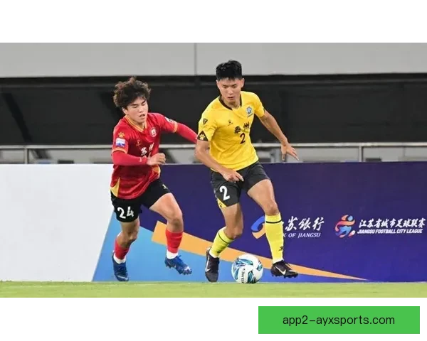 直播解读足球赛事背后精彩故事与技术分析，球迷必看！